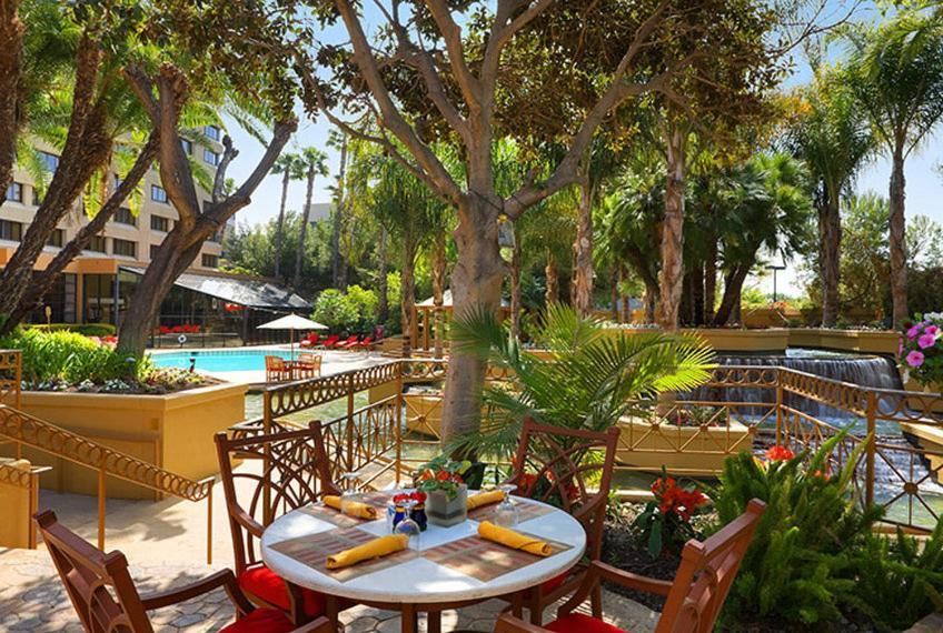 Long Beach Marriott מראה חיצוני תמונה