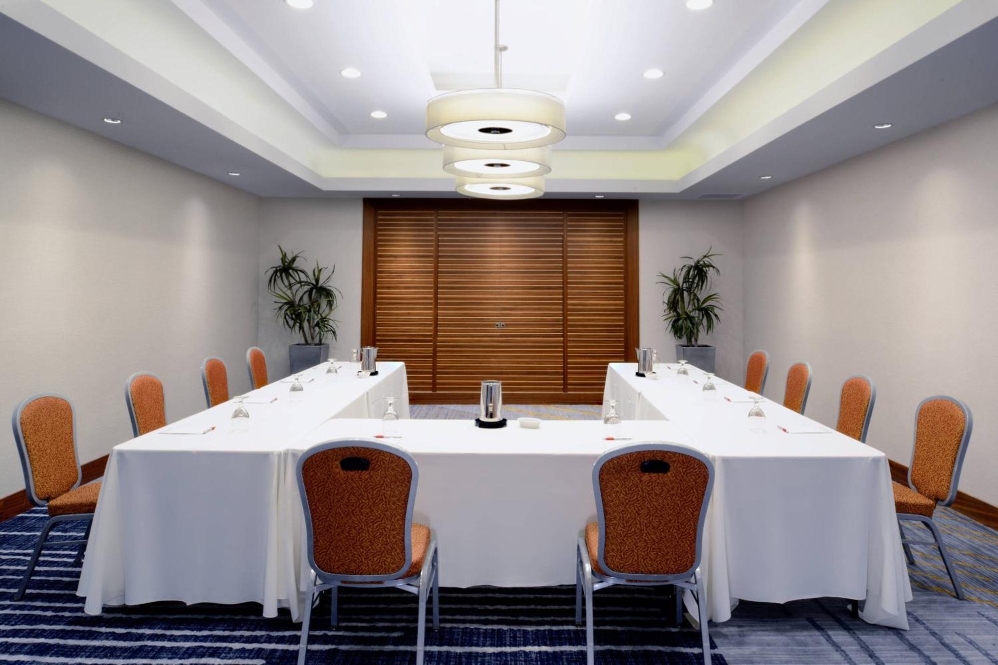 Long Beach Marriott מראה חיצוני תמונה