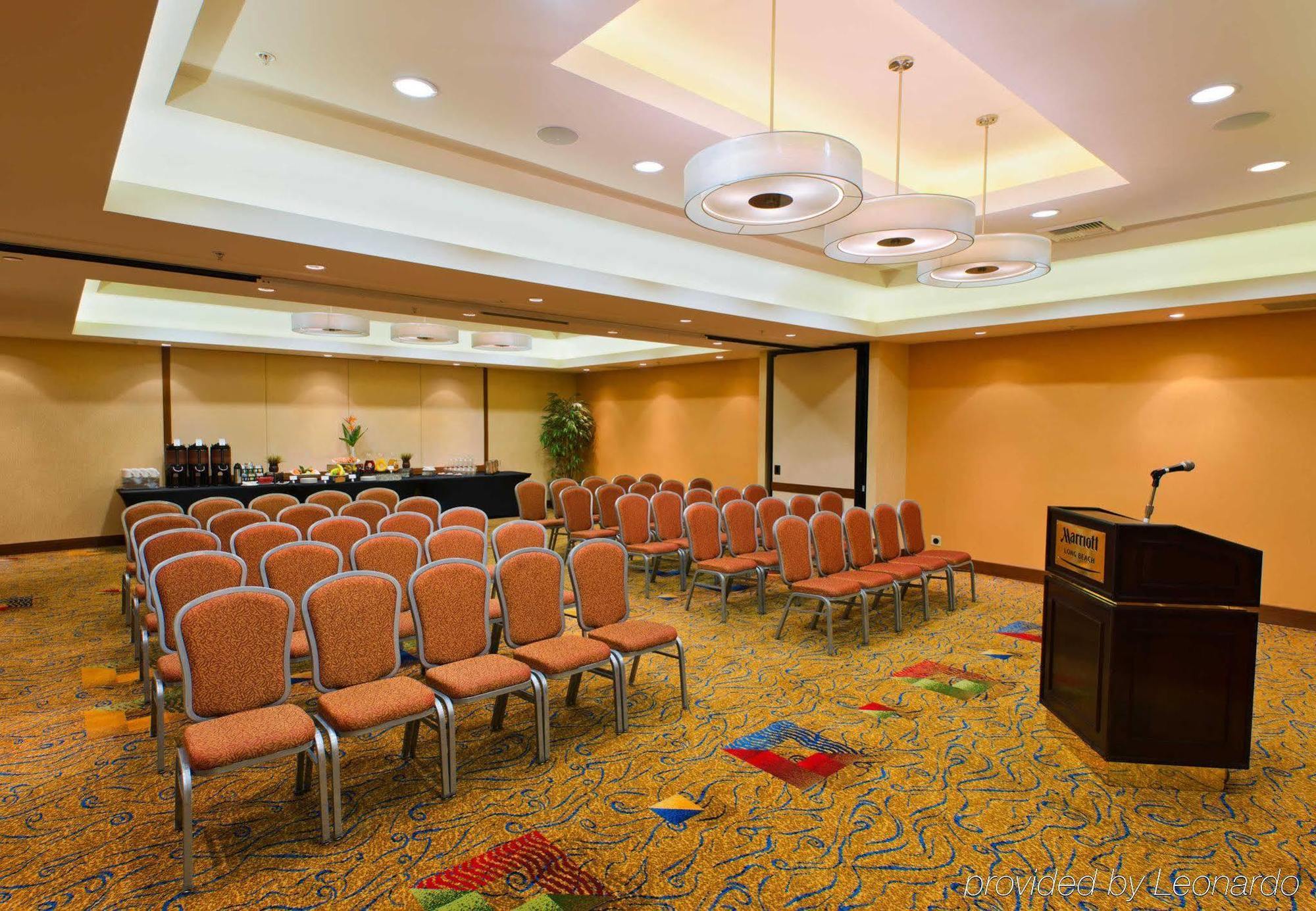 Long Beach Marriott מראה חיצוני תמונה