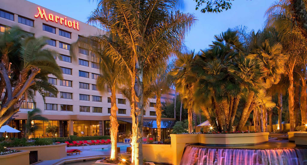 Long Beach Marriott מראה חיצוני תמונה